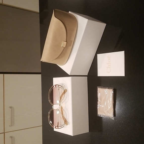 💕CHLOE💕 Delilah Sunglasses ~ Gold Frame Gradient Brown Lenses CE169742 New - Picture 12 of 16